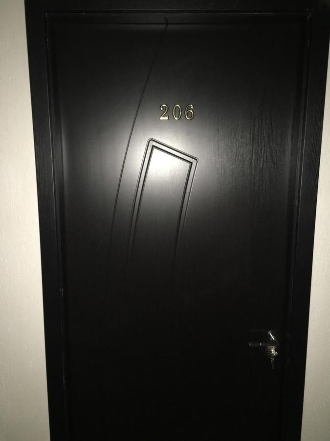 Kmg Hotel Khashuri Ngoại thất bức ảnh