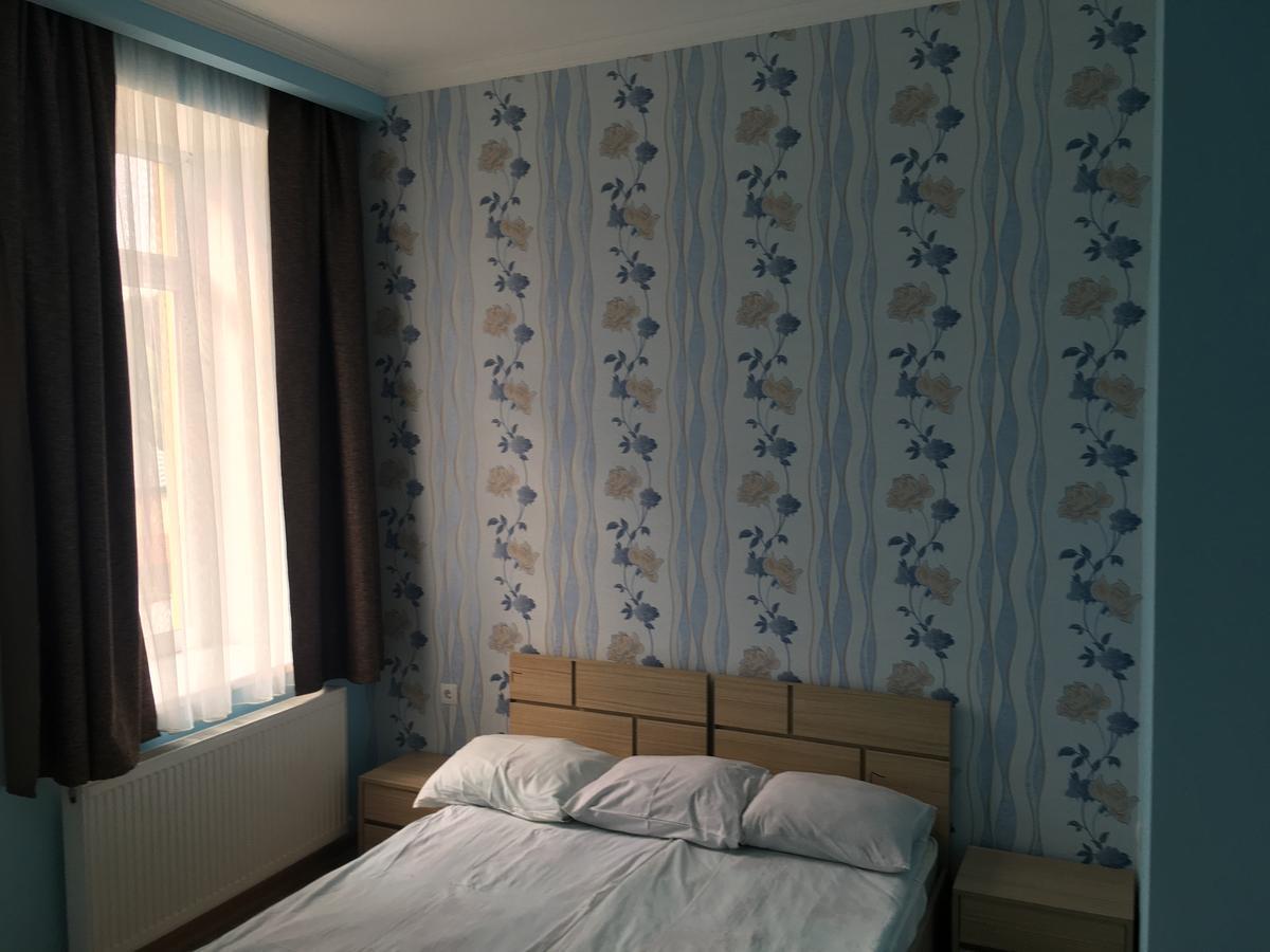 Kmg Hotel Khashuri Ngoại thất bức ảnh