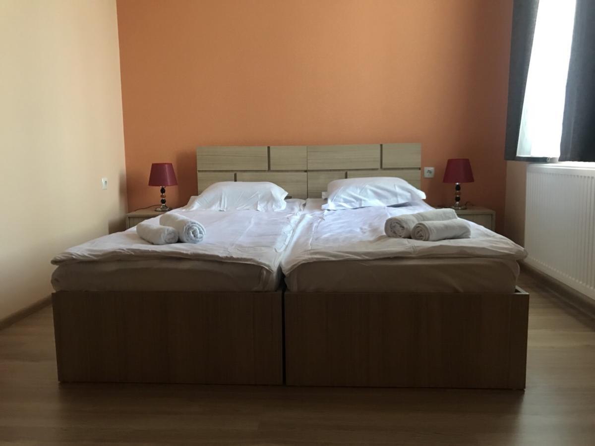 Kmg Hotel Khashuri Ngoại thất bức ảnh