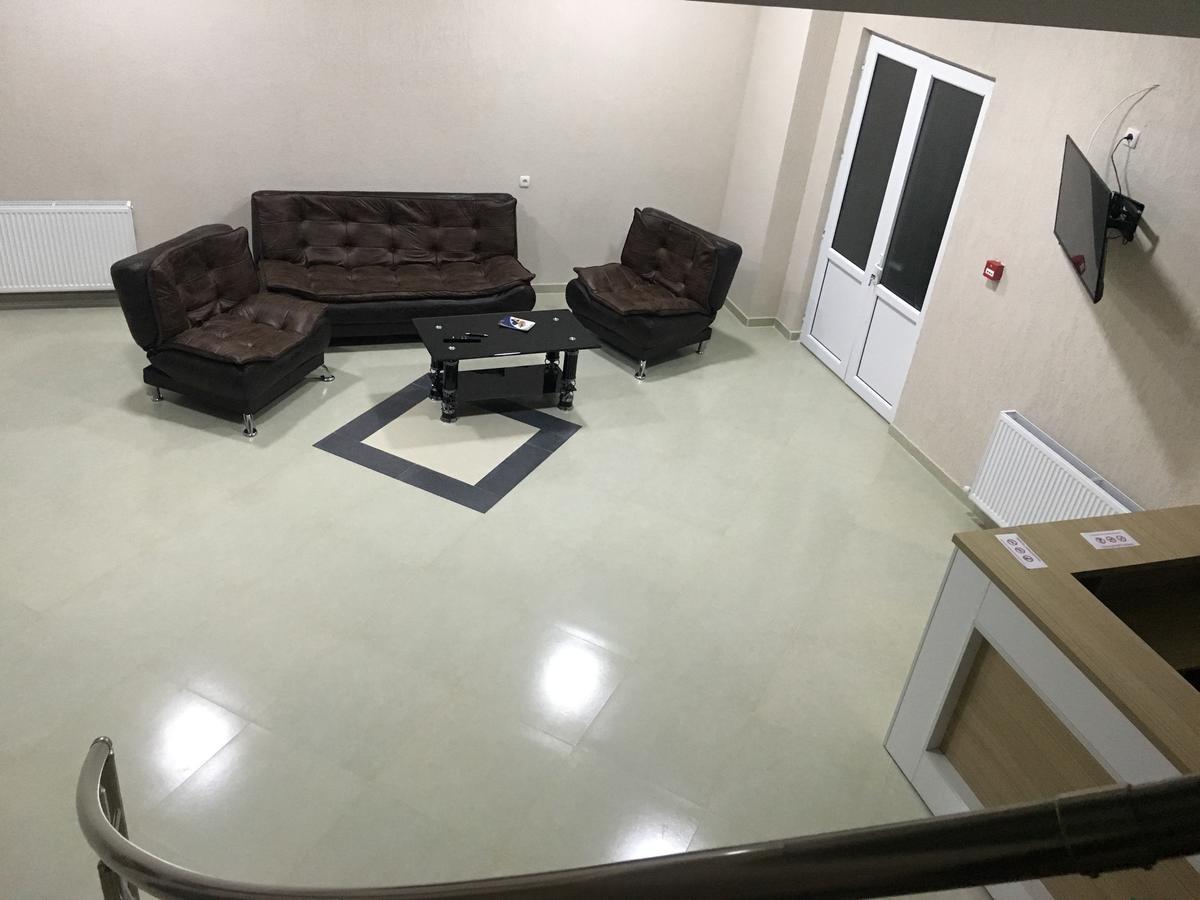 Kmg Hotel Khashuri Ngoại thất bức ảnh